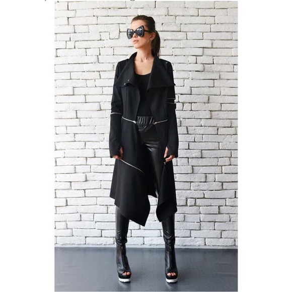 Metamorphoza Jackets & Blazers - METAMORPHOZA Coat Womens Small Black Asymmetrical Zipper Jacket Thumbholes NWT